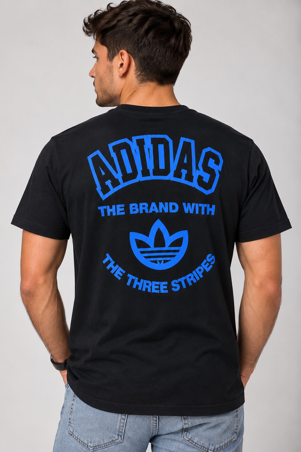camiseta adidas oversized / preta
